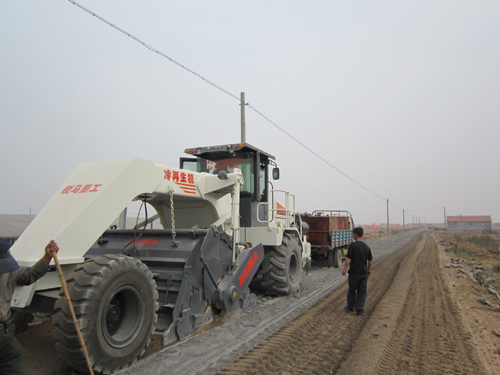 WR450，東營鄉(xiāng)鎮(zhèn)路冷再生