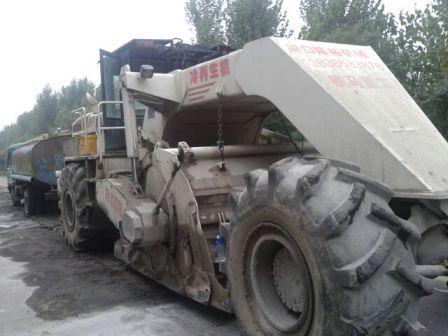 WR2300L，平頂山S329省道水穩(wěn)再生