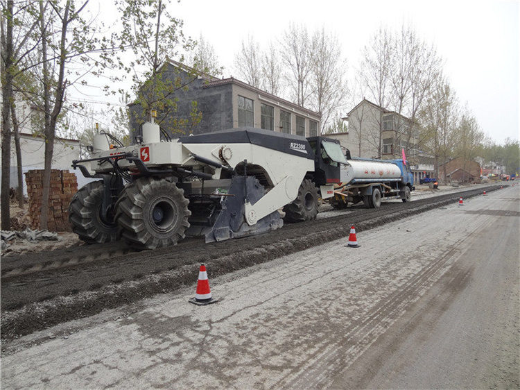RZ2300，河南太康S211省道施工