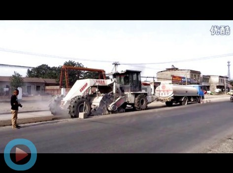 WR2300L，長葛S325省道水穩(wěn)路基冷再生