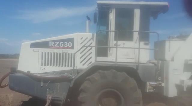 RZ530，阿根廷冷再生施工