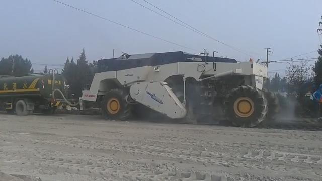 RZ2300B，安陽水穩(wěn)冷再生