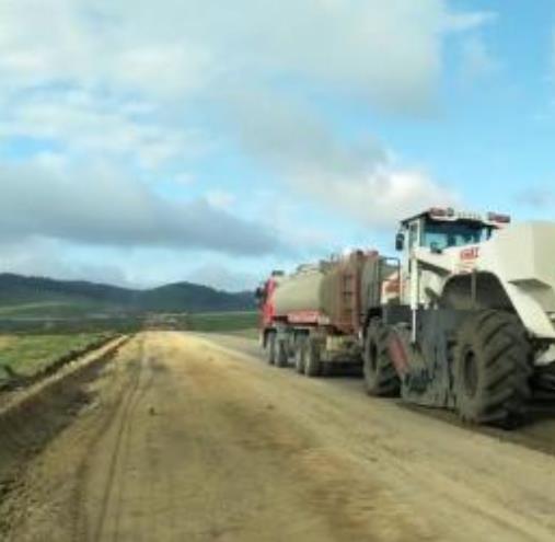 RZ560，蒙古瀝青路面冷再生